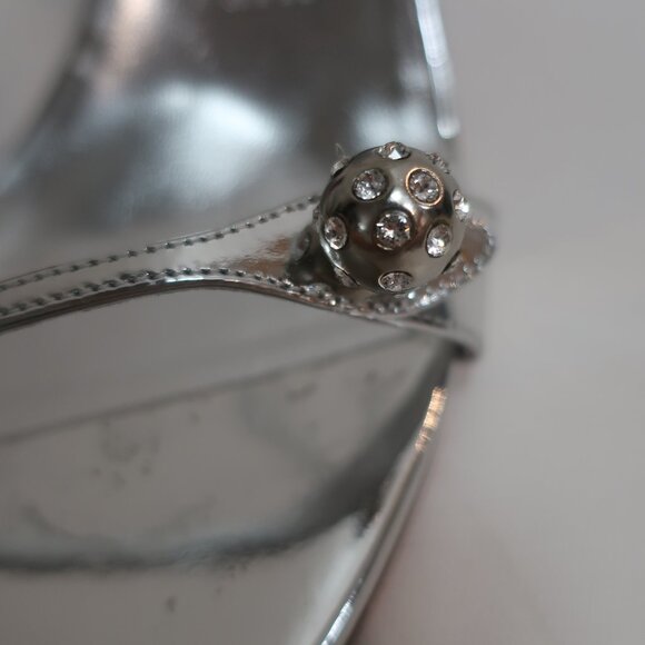 Authentic Christian Louboutin Atmospheria 85-Crystal Silver Strap Heel 39 US/8.5 - Picture 4 of 16